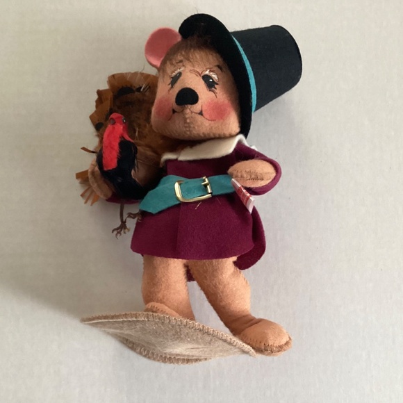 Annalee Mobilitee Thanksgiving Pilgrim With Turkey Rare - Picture 2 of 8